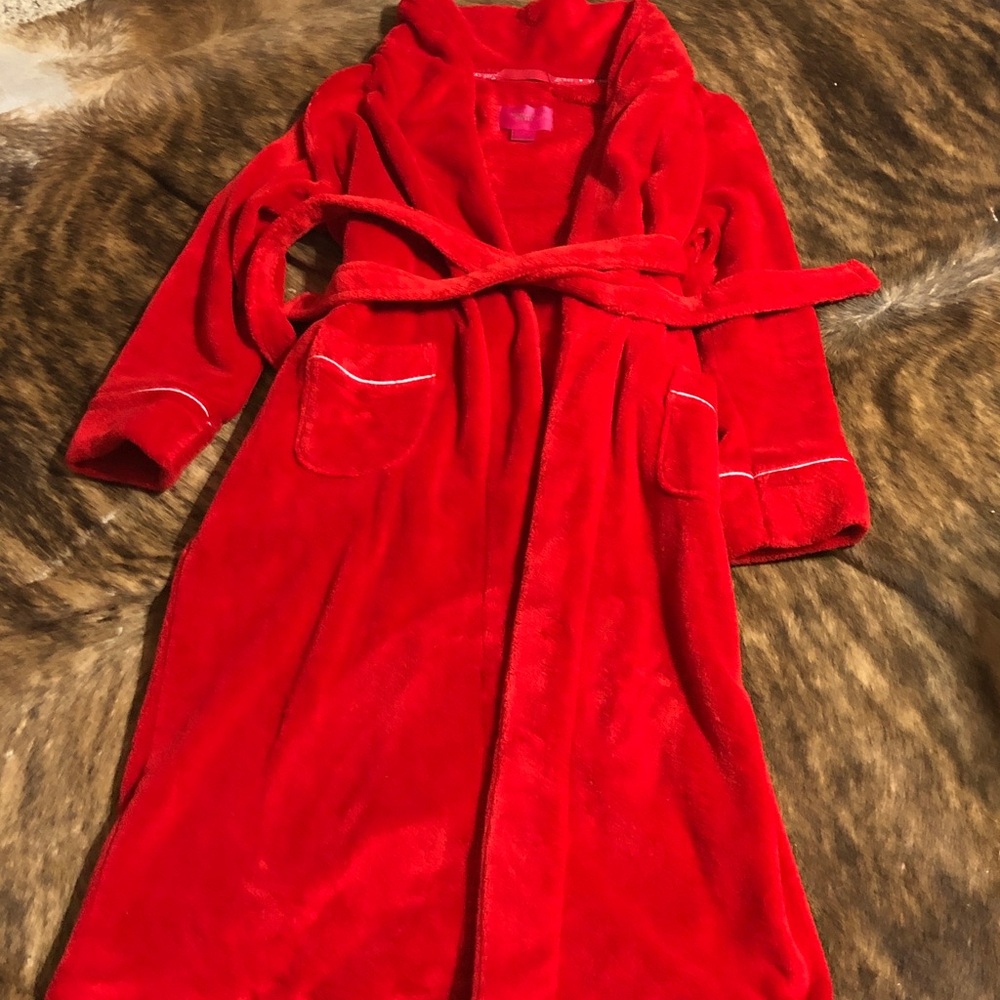 Victoria Secret fluffy robe in small